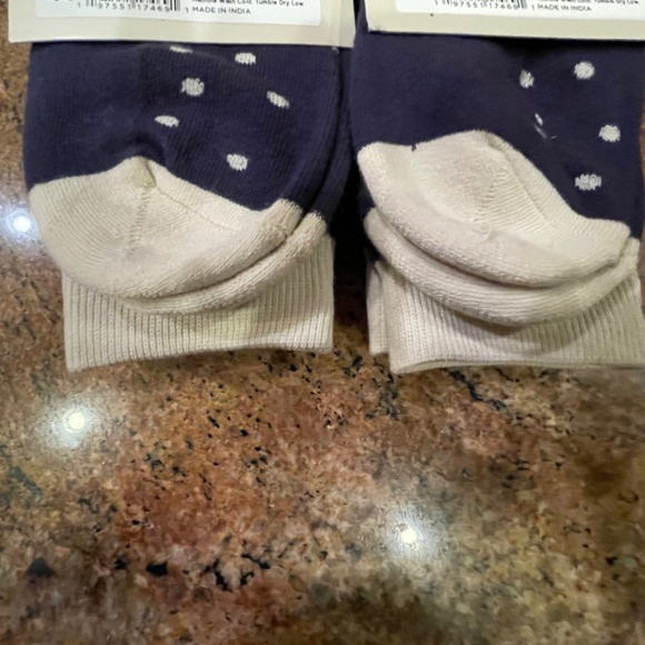 Pact Eclipse Dot Premium Crew Socks Two Pair NWT! Retail: $24 - Picture 7 of 8